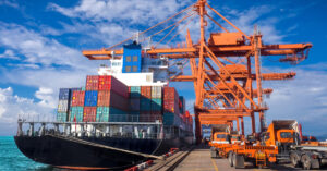 Comercio internacional de servicios crece más que de mercancías