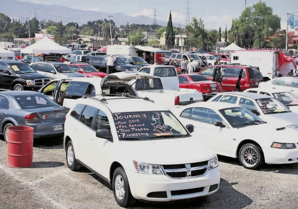 Sector automotriz alerta el riesgo de autos ‘chocolate’