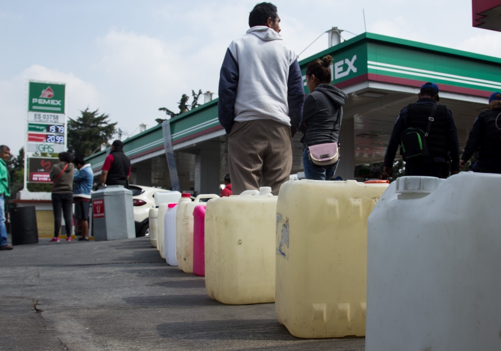 Altos costos y estímulos provocan desabasto de gasolina