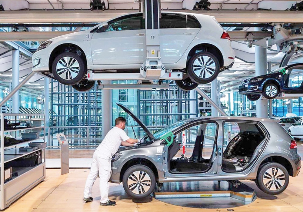 Fábricas inteligentes, la clave para impulsar el sector automotriz