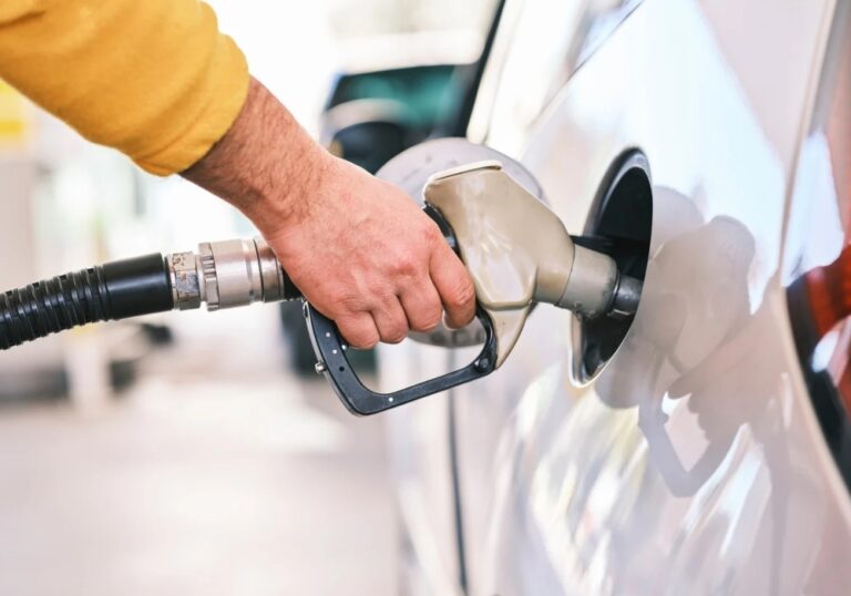 ¿Cómo Deducir Impuestos Al Pagar Gasolina? - El Avizor