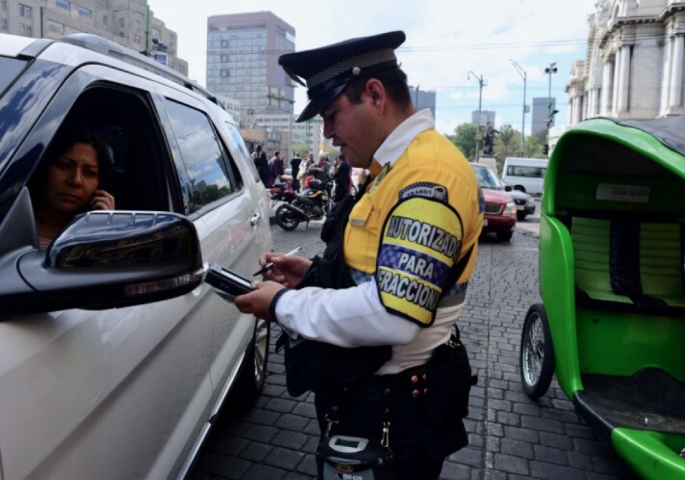 Aumento de la UMA: Verificación vehicular y multas saldrán más caras a partir de febrero