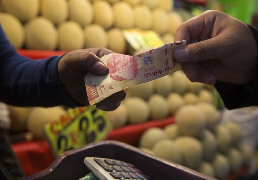 Inflación cede en febrero; se desaceleró a 7.62%