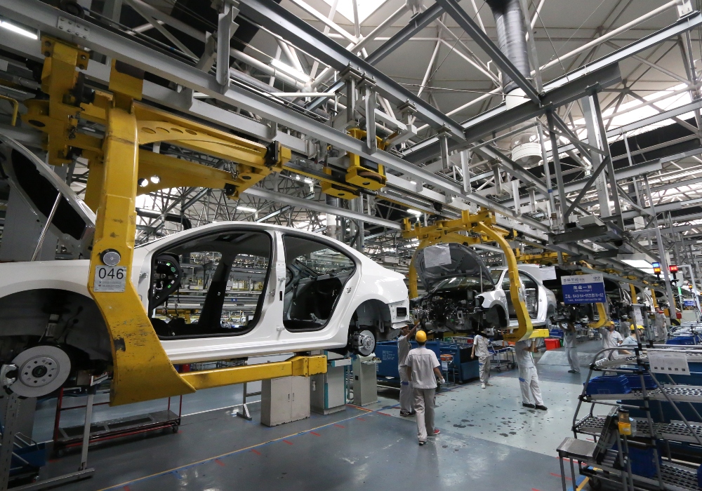 Industria automotriz en México busca convenios por paros técnicos