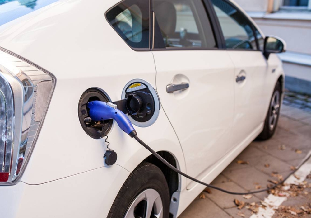 Venta de autos eléctricos aumento a un ritmo mayor que la infraestructura de carga