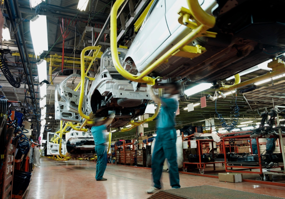 La producción de autos en México sube más de 14 % en 2023 y recupera el nivel prepandemia