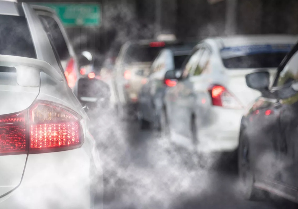 Industria automotriz busca bajar 66 % las emisiones contaminantes; ¿Cómo lo hará?