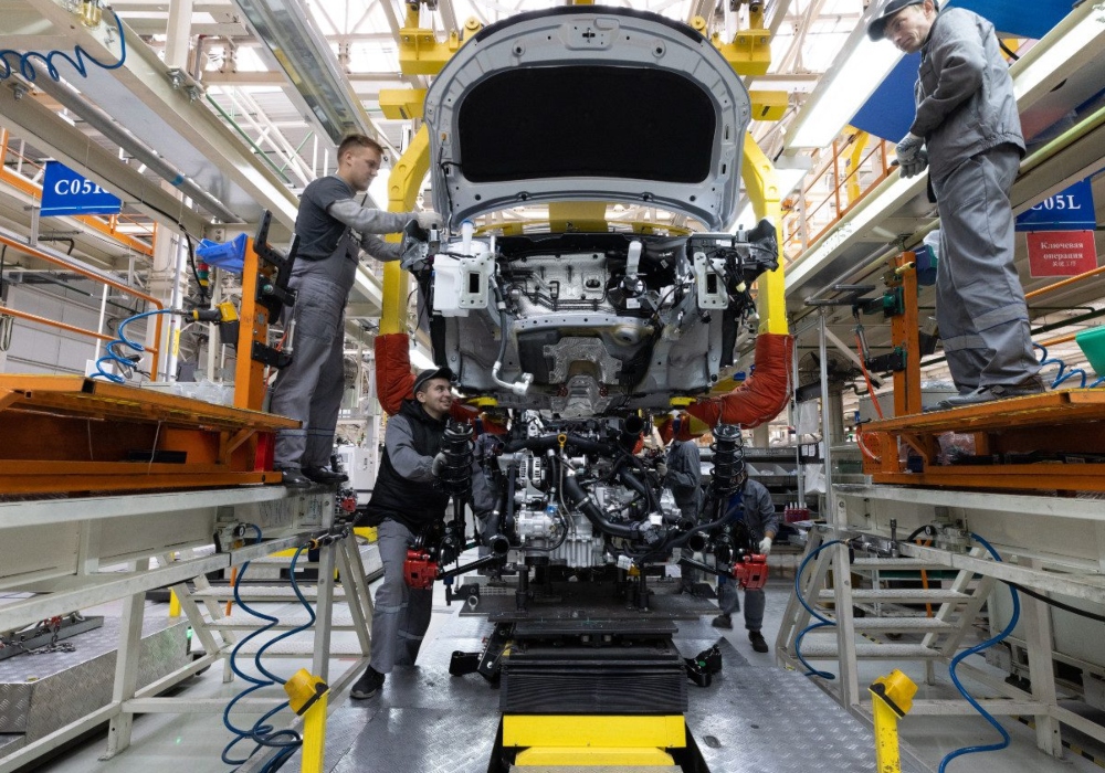 México reporta incremento de 5.24% en la producción de autos del primer semestre