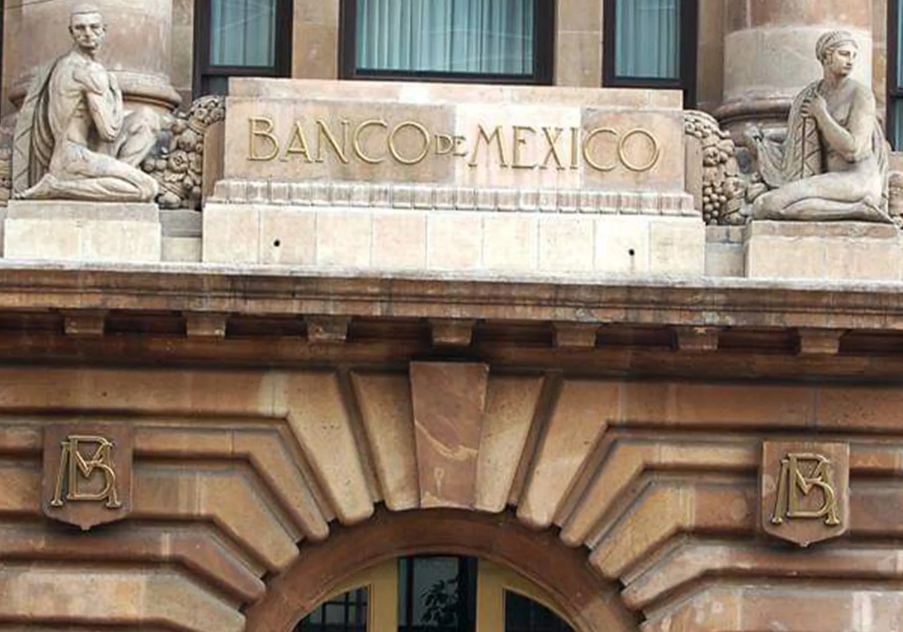 Banco de México recorta pronósticos de PIB; ve debilitamiento